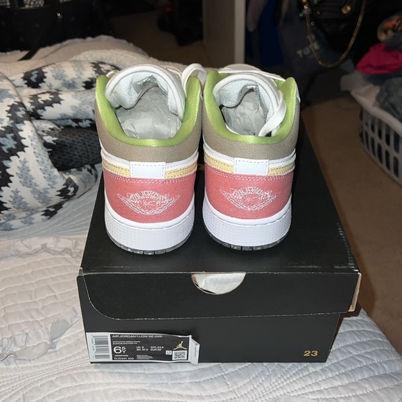 Jordan 1s low